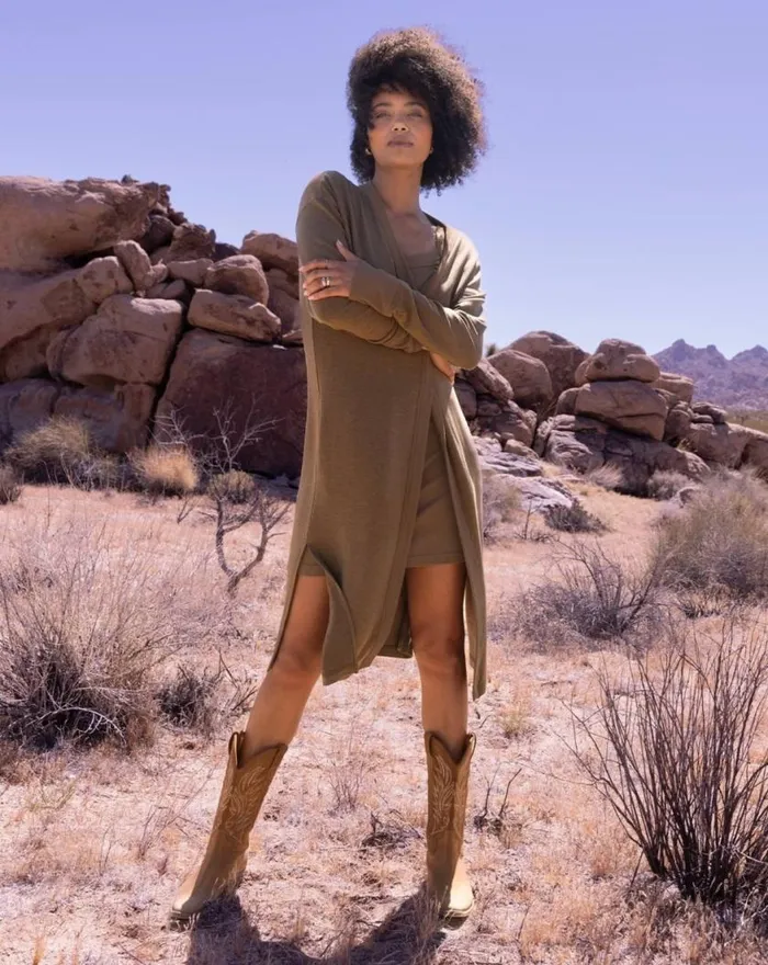 Women RESORT USE CLOUD DUSTER Heather Cocoa Brown TravisMathew Jackets