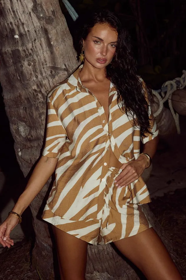 Women Shirts and Blouses Runaway The Label MOCHI SHIRT Tan