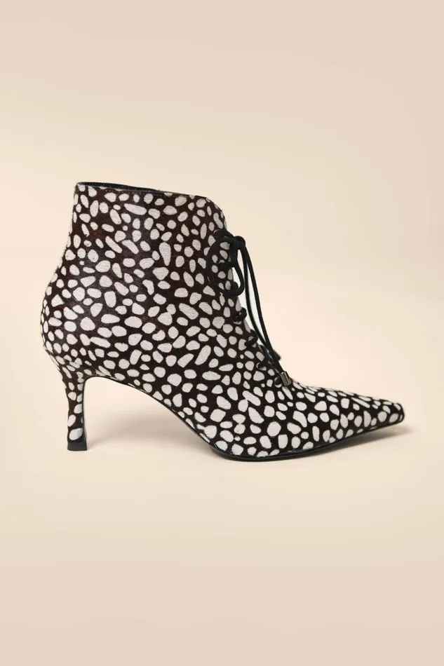Women Shoes and Boots RIXO Cadiz Pony