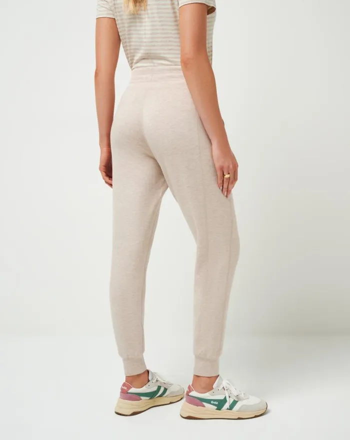 Women SKYLOFT SOFT JOGGER Heather Oxford Tan TravisMathew Pants