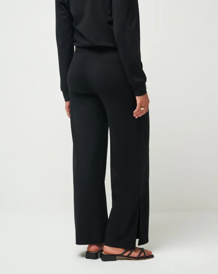Women SPA DAY PANT Black TravisMathew Pants