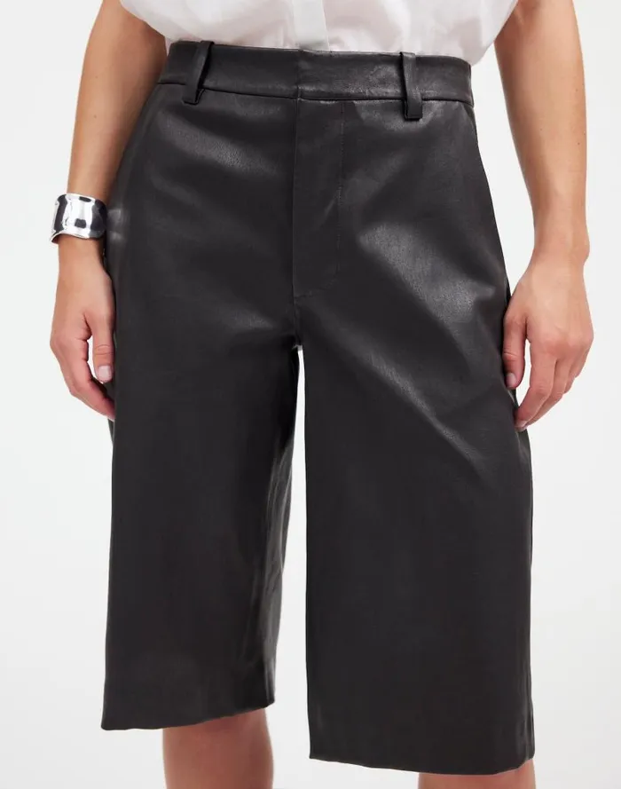 Women Stretch Leather Culottes True Black Madewell Shorts