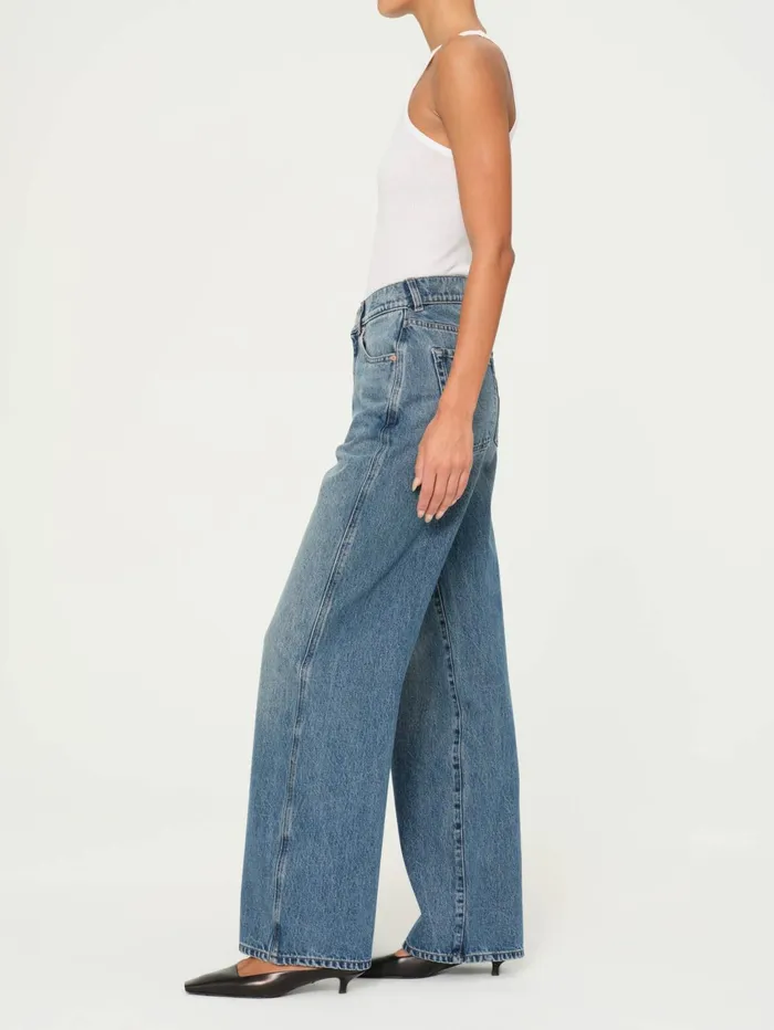 Women Taylor Barrel Ultra High Rise 31034 Jeans DL1961 Tall