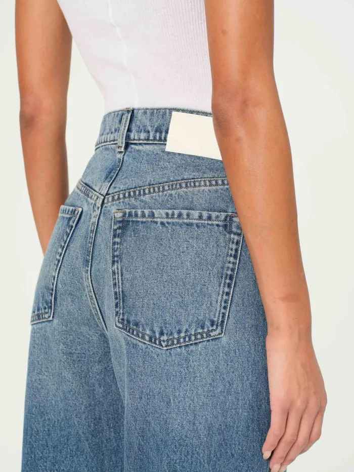 Women Taylor Barrel Ultra High Rise 31034 Jeans DL1961 Tall