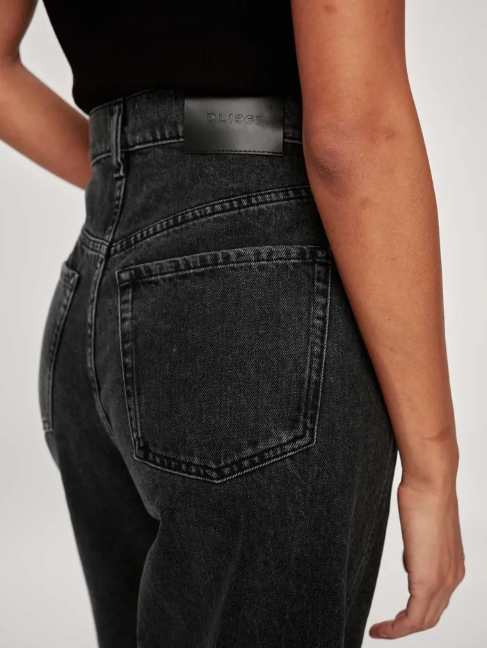 Women Taylor Barrel Ultra High Rise 31034 Jeans DL1961 Wide