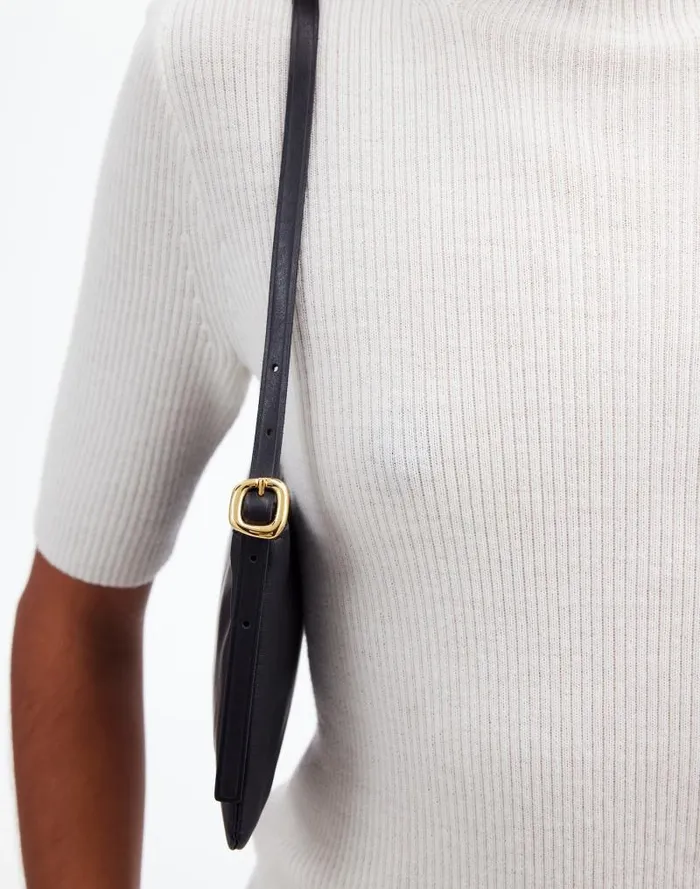Women The SculpturalBuckle Mini Shoulder Bag True Black Madewell Bags