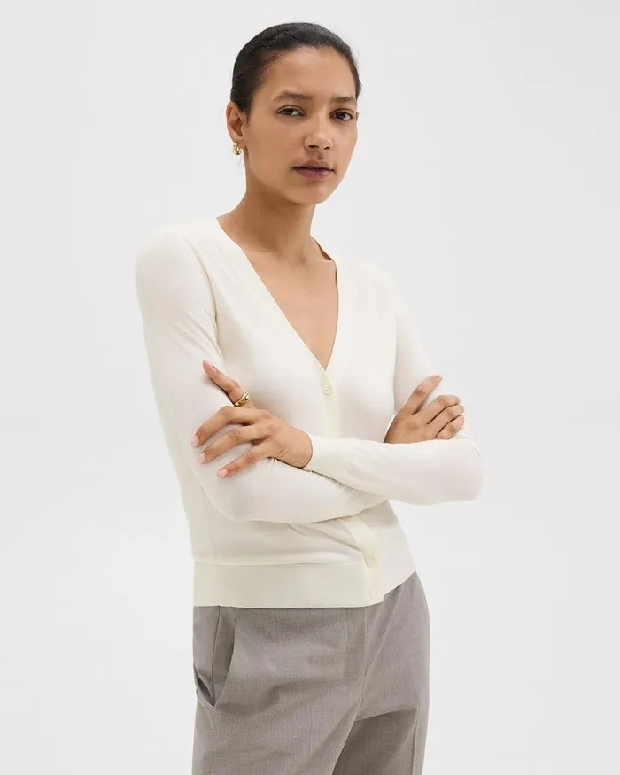 Women Theory Sweaters Cardigans VNeck Cardigan In Regal Wool New Ivory