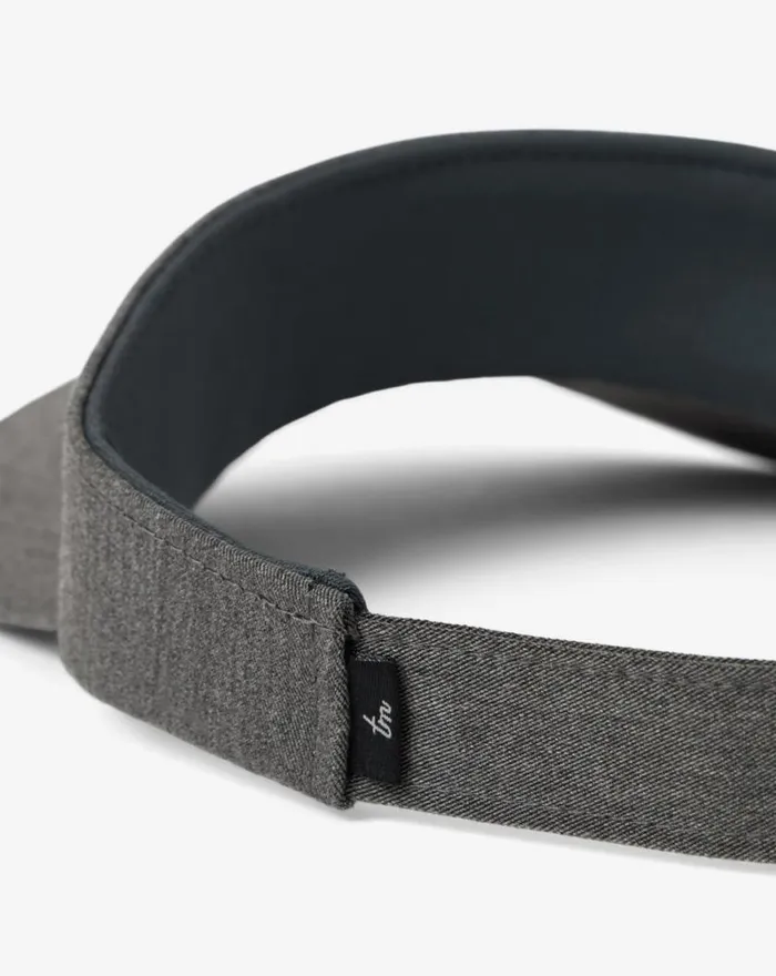 Women TIMBERLINE VISOR Heather Black TravisMathew Matching Sets